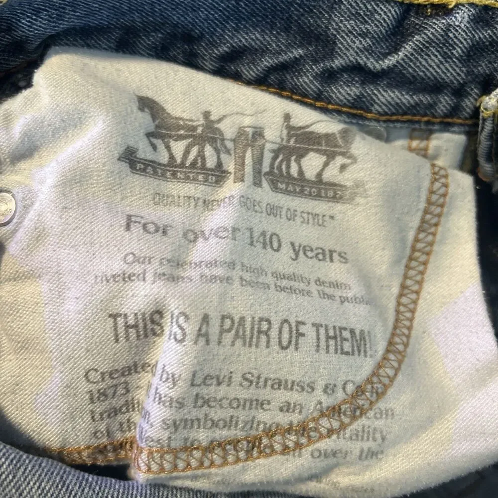 Levi’s 505 30x29 Light Wash Jean